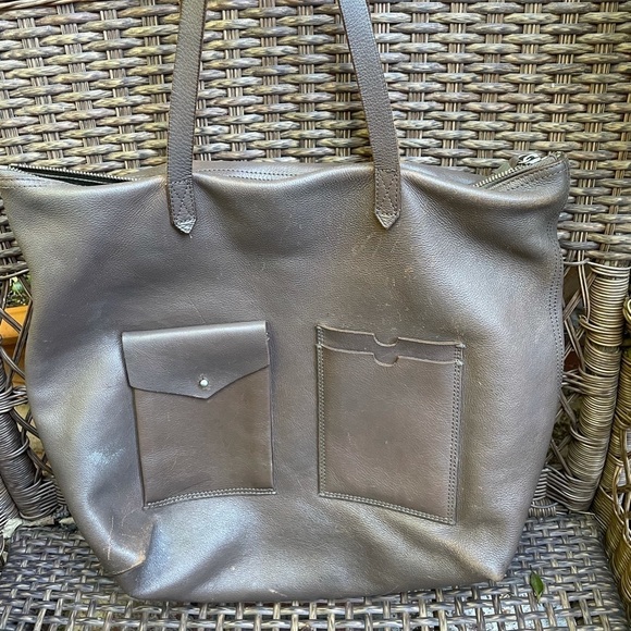 Madewell The Transport Satchel with Pockets in Castle Rock - Picture 5 of 9